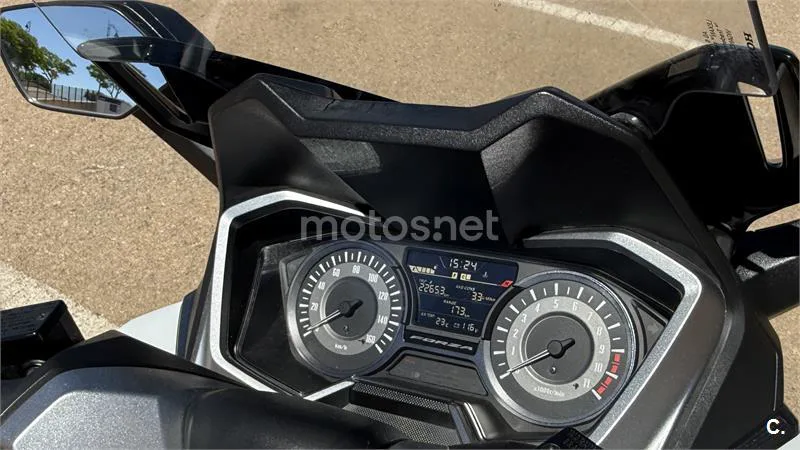 Honda Forza 350 – Vista 2