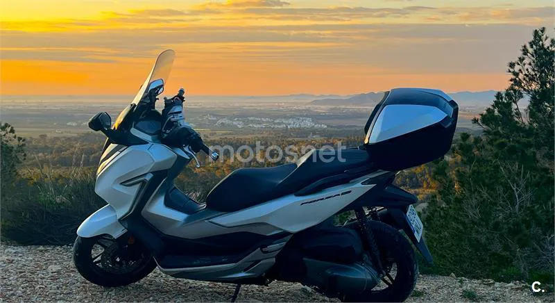 Honda Forza 350 – Vista 5