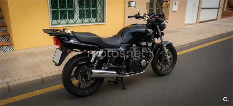 Honda CB 750 Seven Fifty – Vista 2