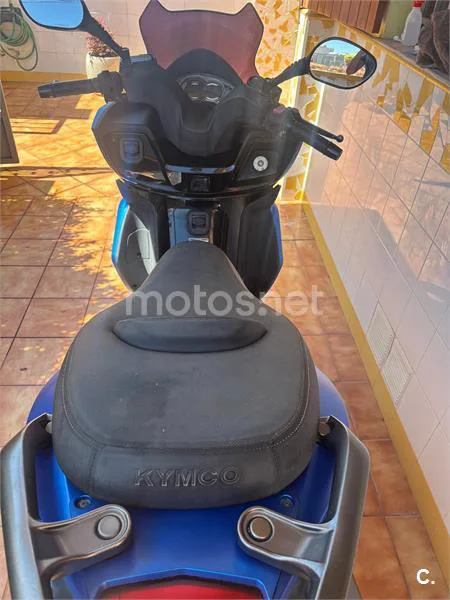 Kymco K-XCT 125i – Vista 6