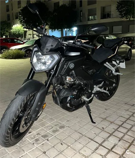 Yamaha MT-125 – Vista 4