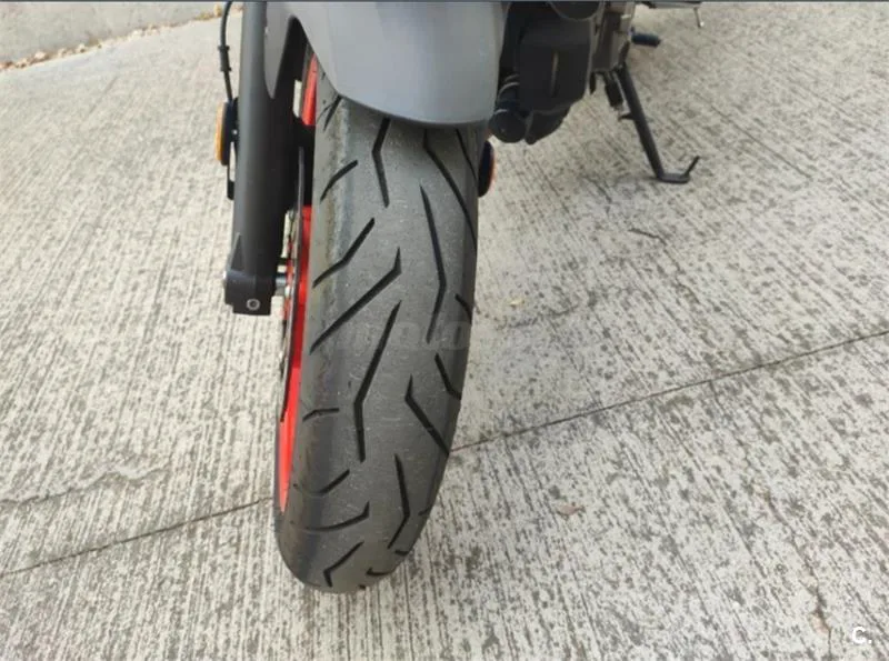 Yamaha MT-07 – Vista 7