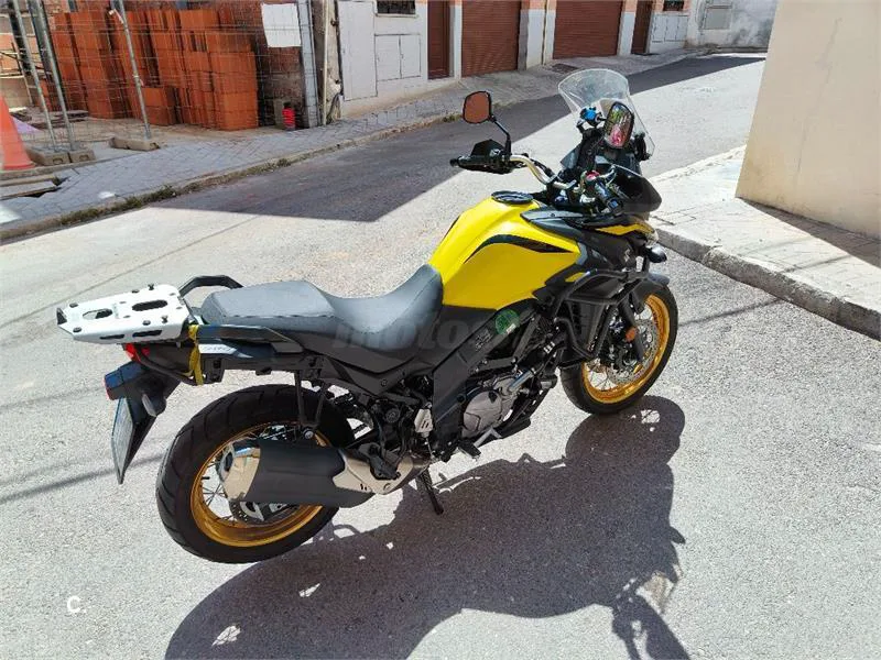 Suzuki V-Strom 650 XT – Vista 4
