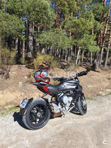 MV Agusta Rivale 800 EAS 7000 € 2014 Madrid - 1