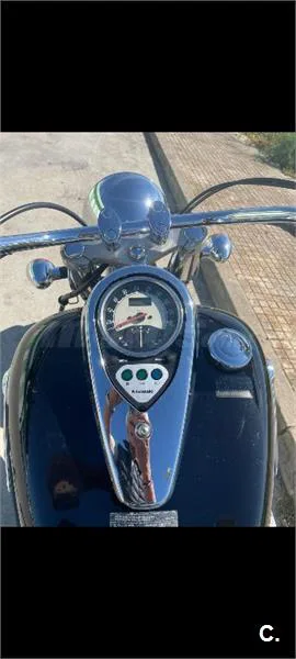 Kawasaki VN900 Classic - Vista 4