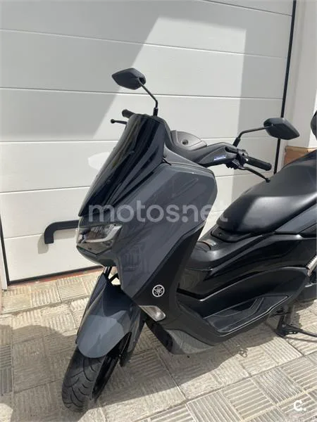 Yamaha NMAX – Vista 4