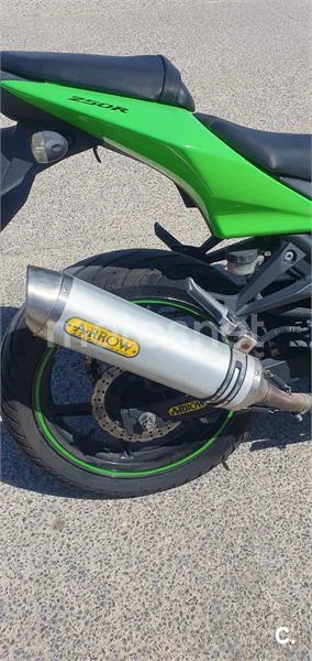 Kawasaki Ninja 250 R – Vista 8