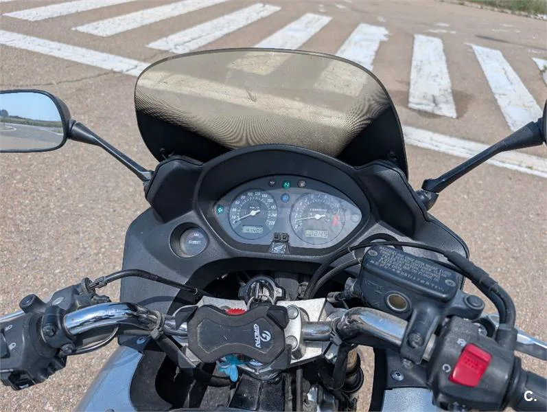 Honda CBF 600 SA – Vista 3