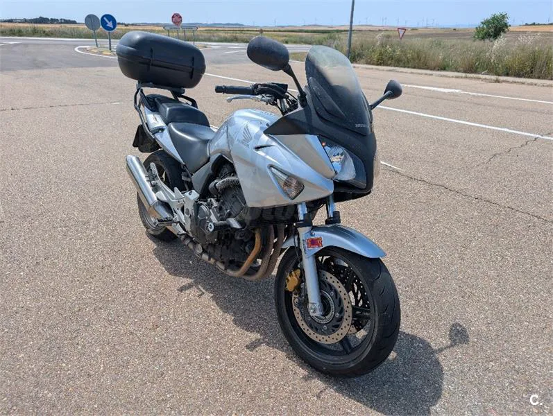 Honda CBF 600 SA – Vista 5