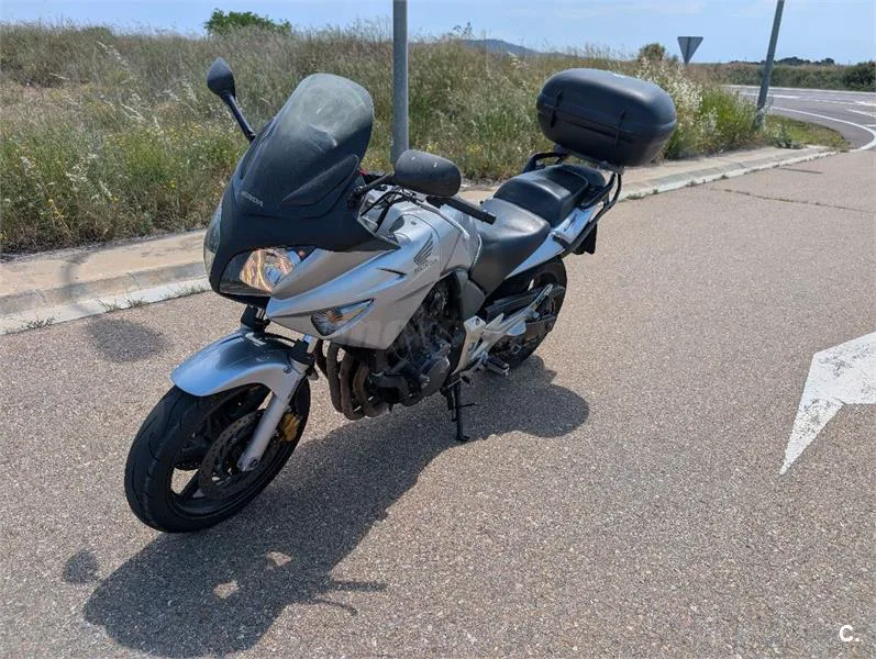 Honda CBF 600 SA – Vista 7