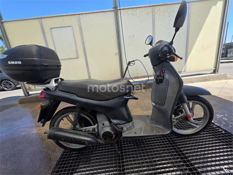 Honda SH 50 – Vista 7