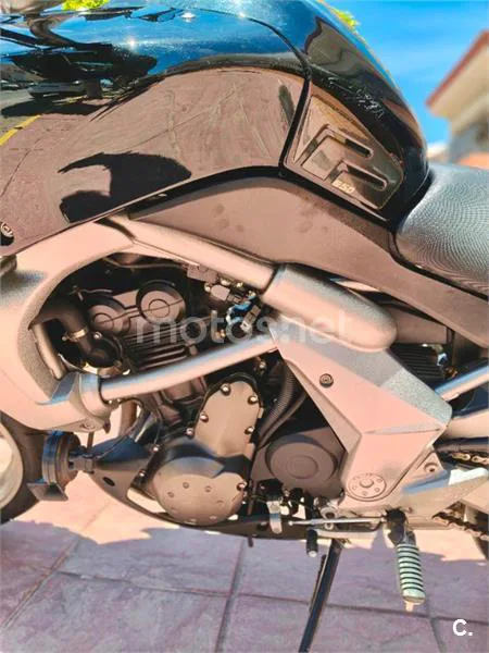 Kawasaki Versys 650 – Vista 6