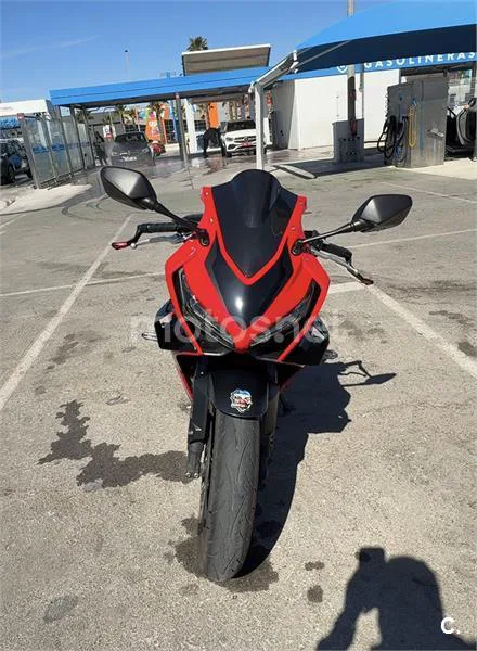 Honda CBR 650 R – Vista 6