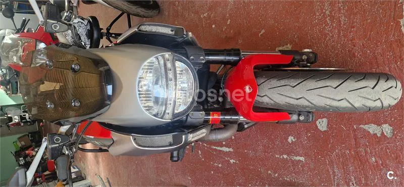 Ducati Diavel 1198 – Vista 3