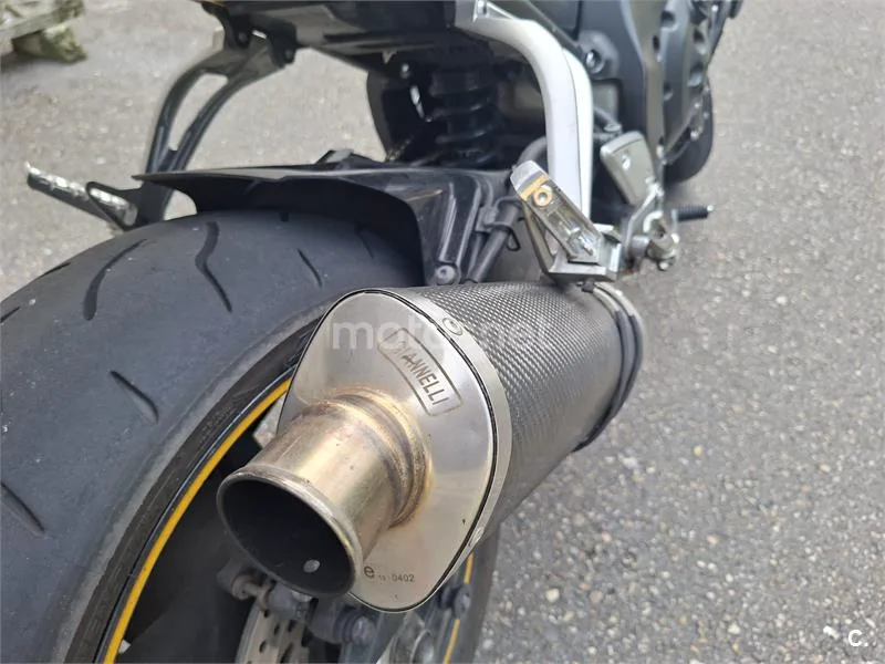 Yamaha FZ1 – Vista 5