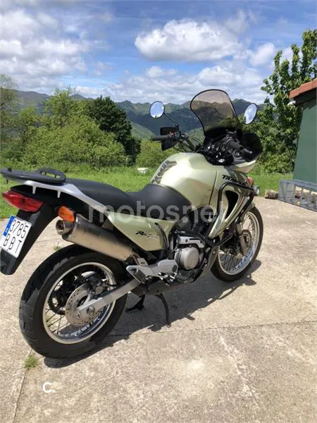 Honda XL650V Transalp 2800 € 2000 Asturias - 2