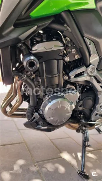 Kawasaki Z900 – Vista 4