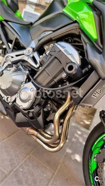 Kawasaki Z900 – Vista 6