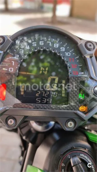 Kawasaki Z900 – Vista 9