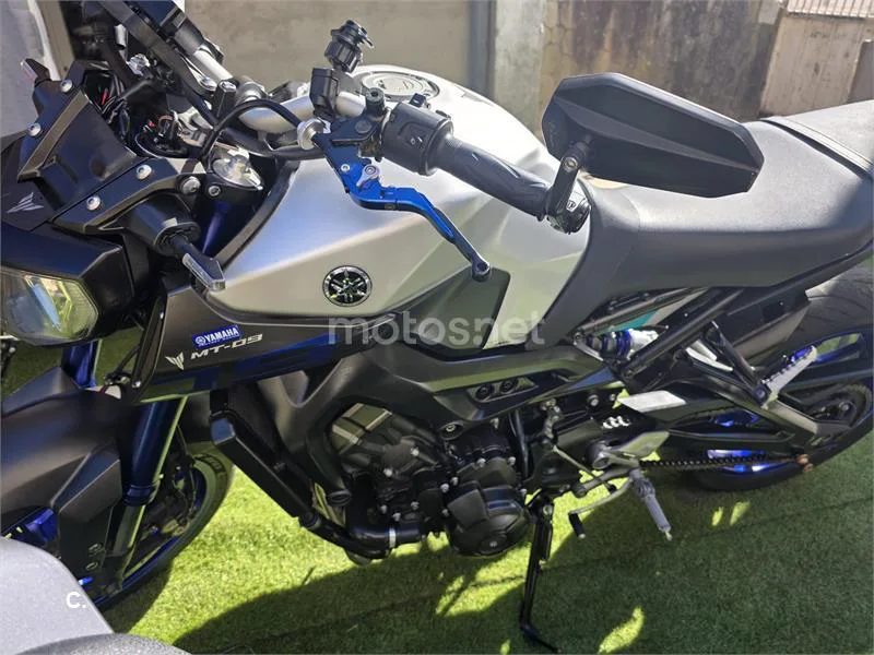 Yamaha MT-09 – Vista 3