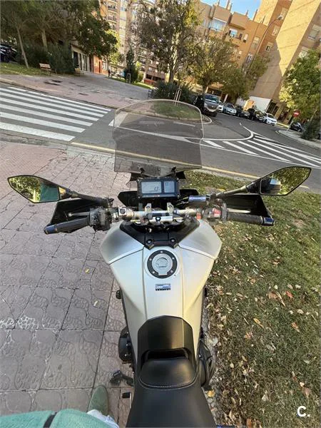 Yamaha MT-09 – Vista 10