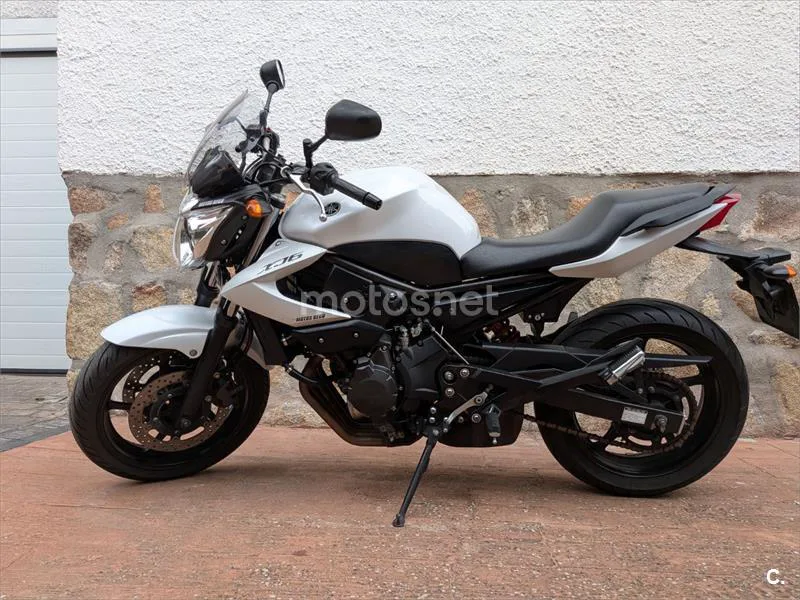 Yamaha XJ6 Diversion N 3190 € 2012 Madrid - 1