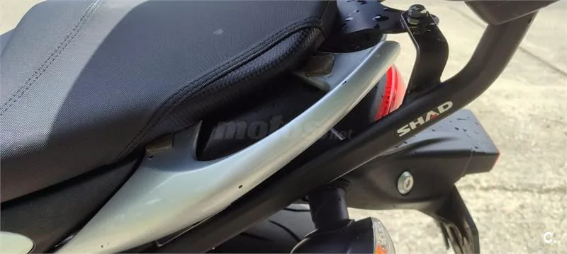 Suzuki SFV 650 Gladius – Vista 13