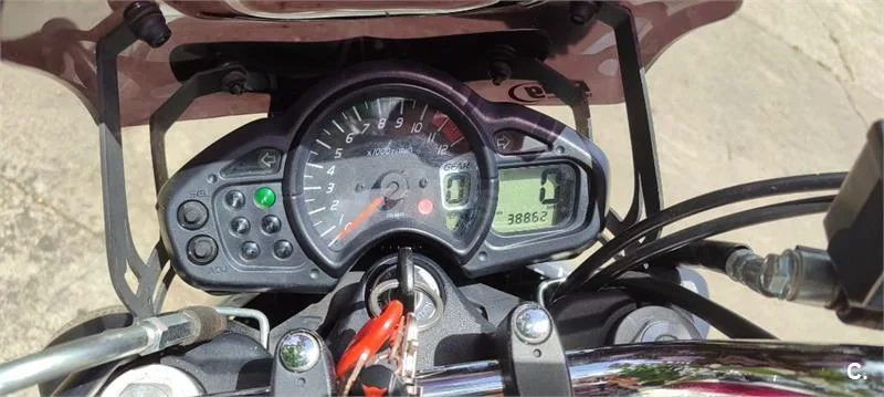 Suzuki SFV 650 Gladius – Vista 7