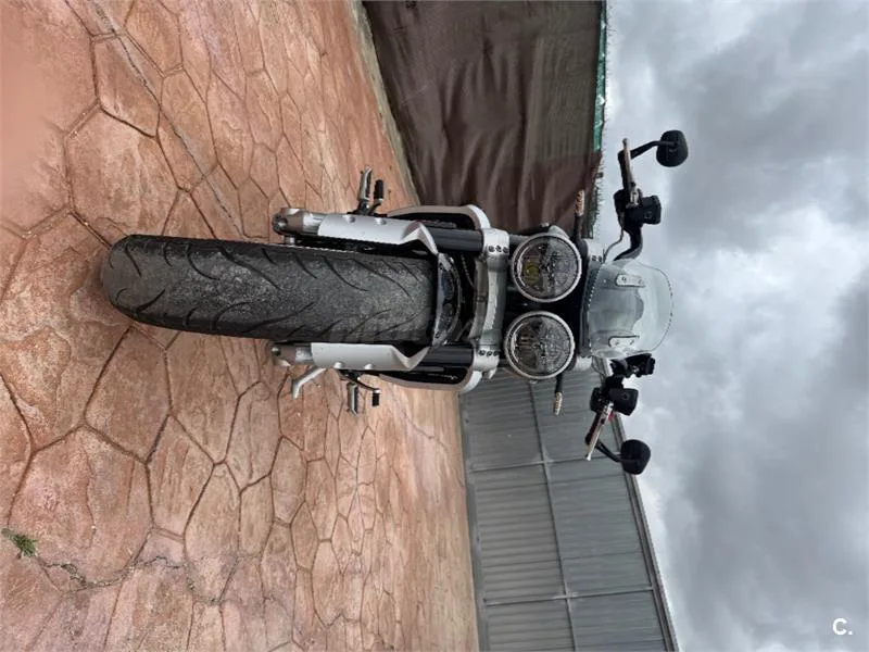 Triumph Rocket 3 – Vista 4
