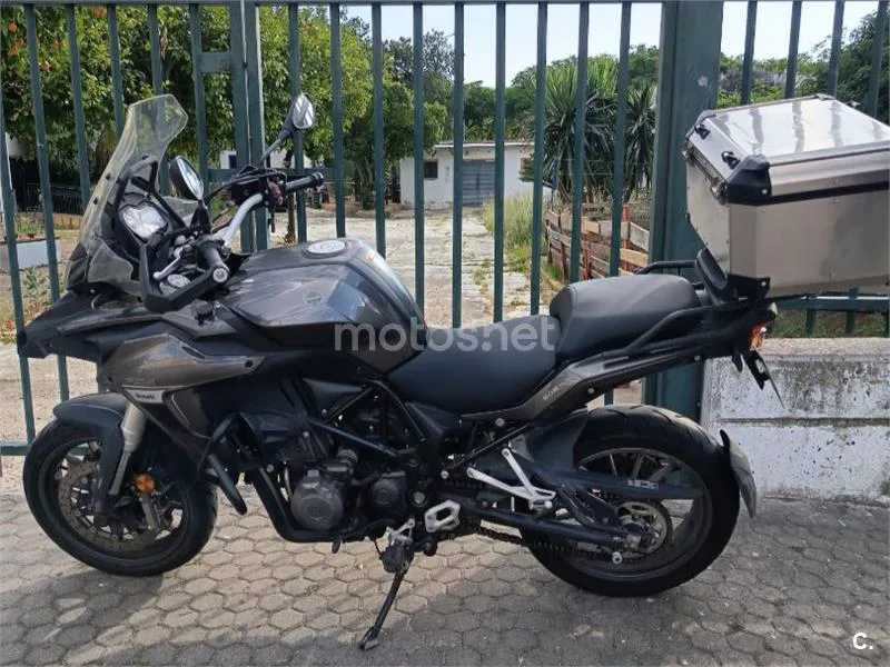 Benelli TRK 502 - Vista 3