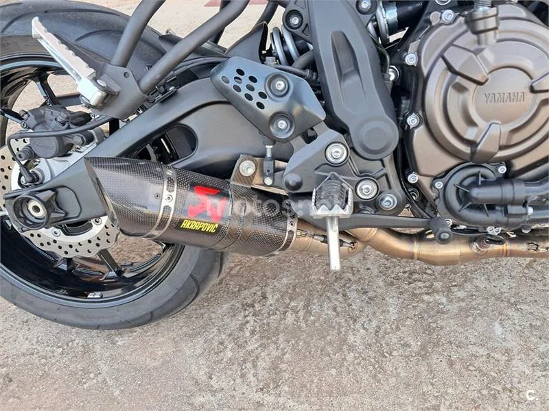 Yamaha XSR 700 – Vista 9