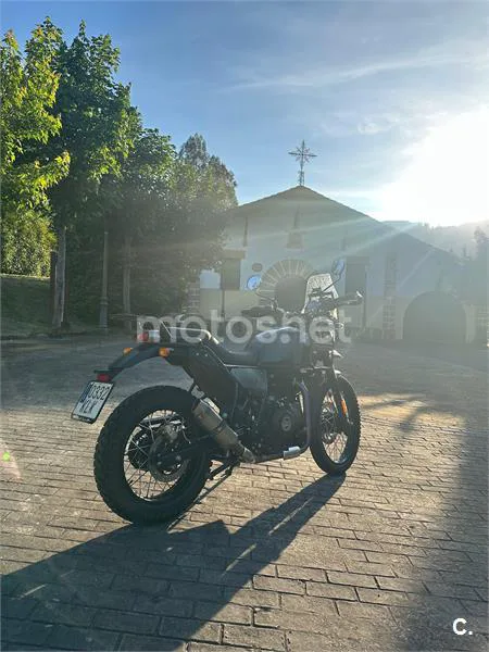 Royal Enfield Himalayan 410 – Vista 3