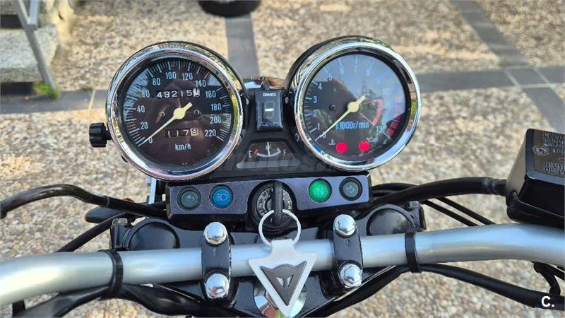 Kawasaki ER 5 – Vista 4