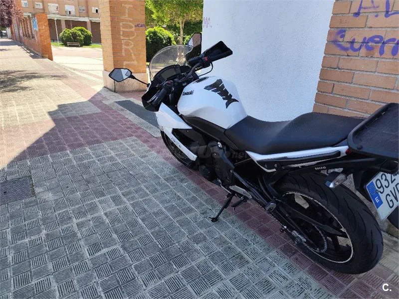 Kawasaki ER-6F – Vista 2