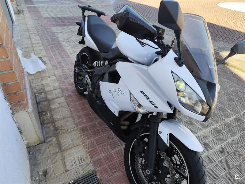 Kawasaki ER-6F – Vista 5