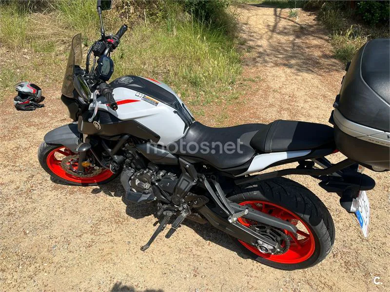 Yamaha MT-07 – Vista 4
