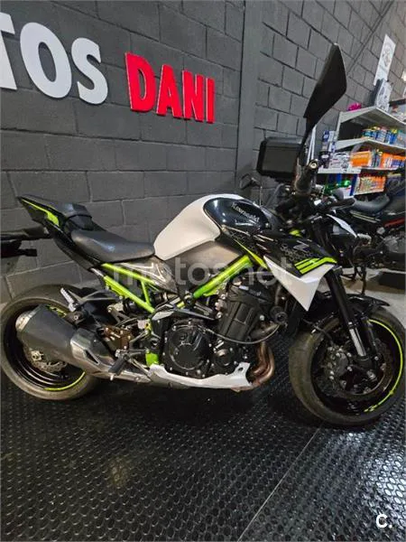 Kawasaki Z900 – Vista 4