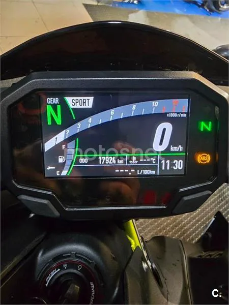 Kawasaki Z900 – Vista 8