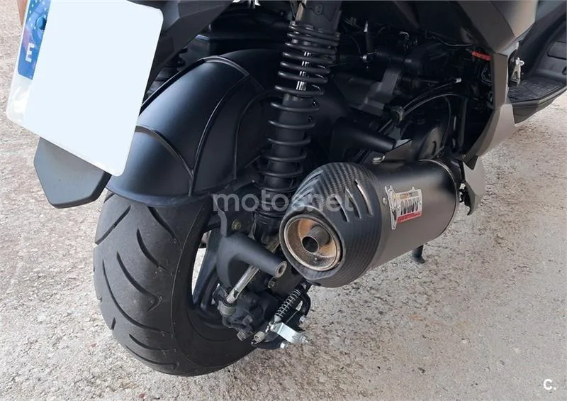 Kymco Xciting S 400 – Vista 5