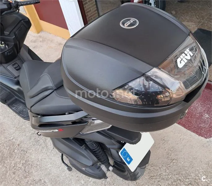 Kymco Xciting S 400 – Vista 6