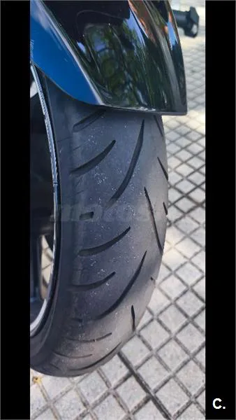 Suzuki Bandit 650 – Vista 5