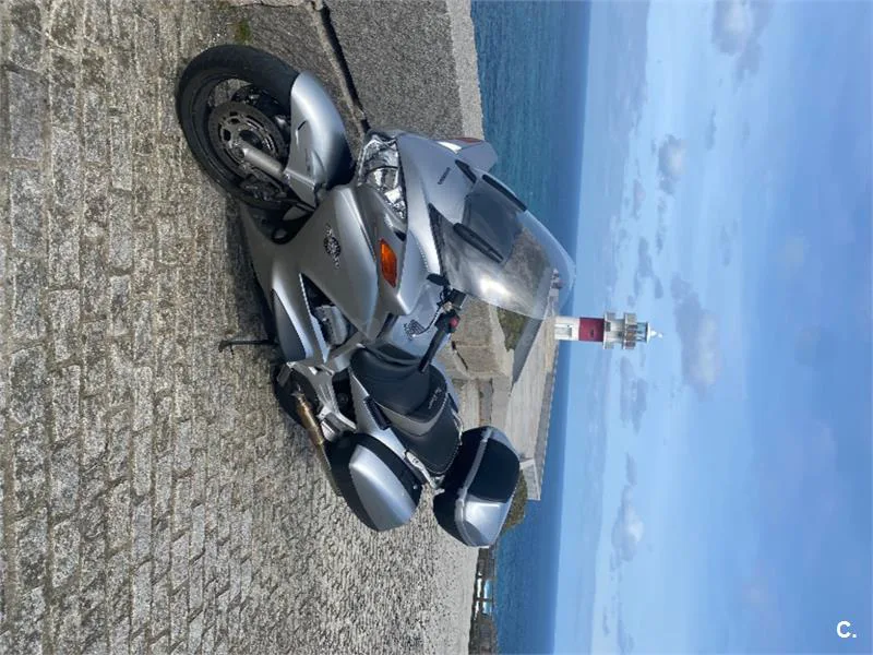 Honda Pan-European ST 1300 – Vista 3