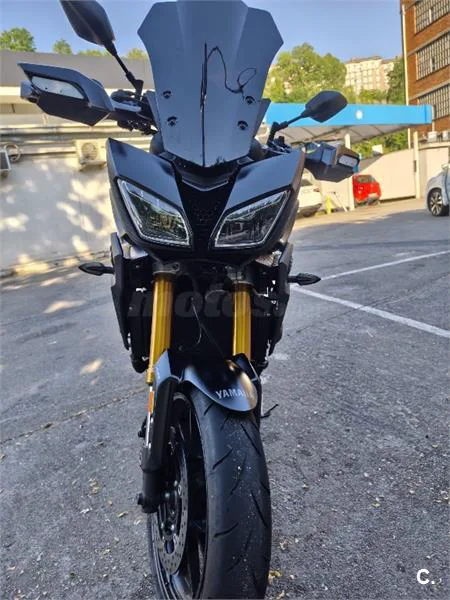 Yamaha MT-09 Tracer – Vista 7