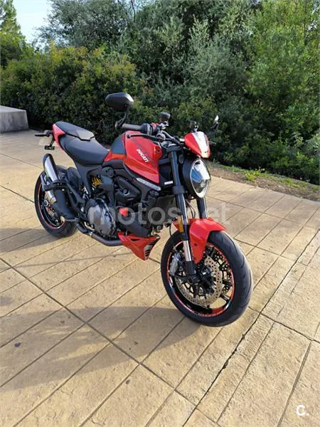 Ducati Monster – Vista 4