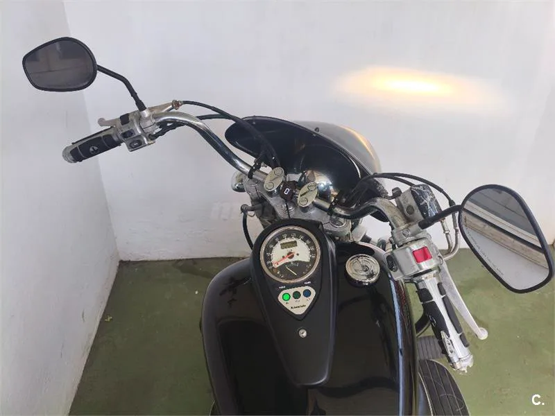 Kawasaki VN 900 Classic – Vista 7