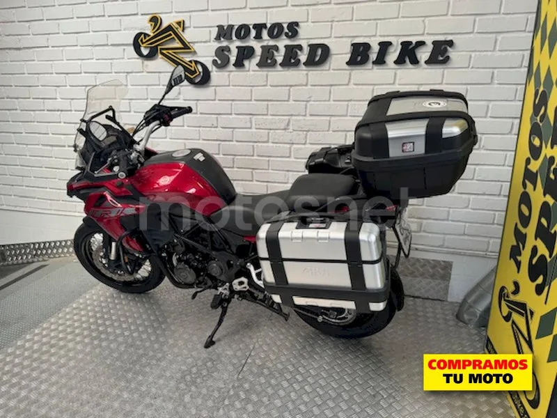 Benelli TRK 502 – Vista 14