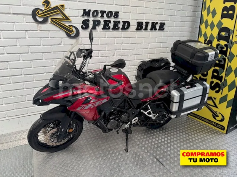 Benelli TRK 502 – Vista 16