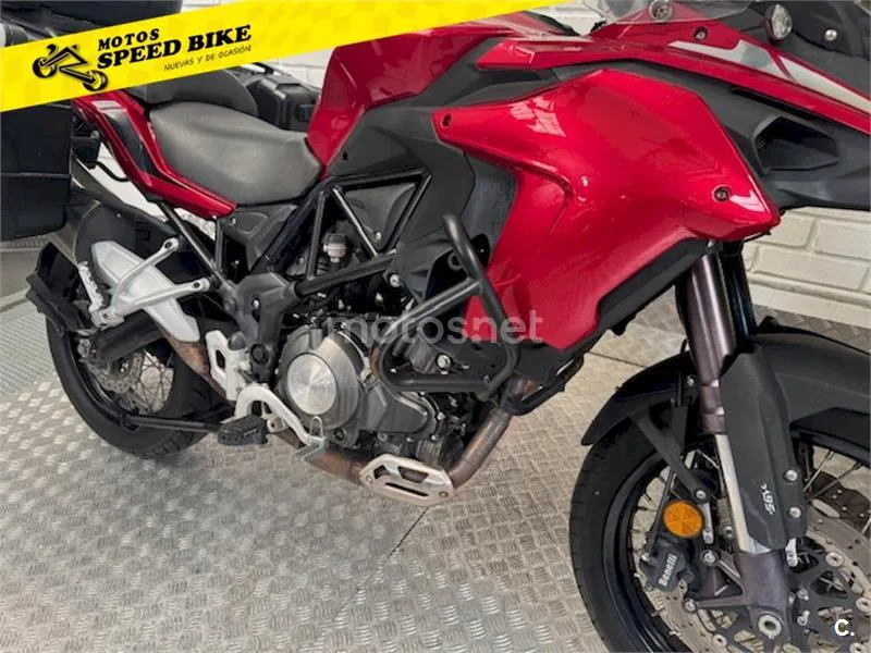 Benelli TRK 502 – Vista 3