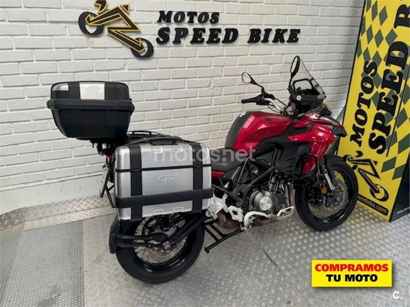Benelli TRK 502 – Vista 4
