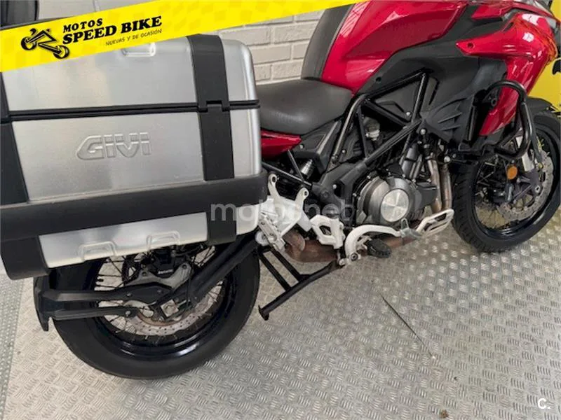 Benelli TRK 502 – Vista 5